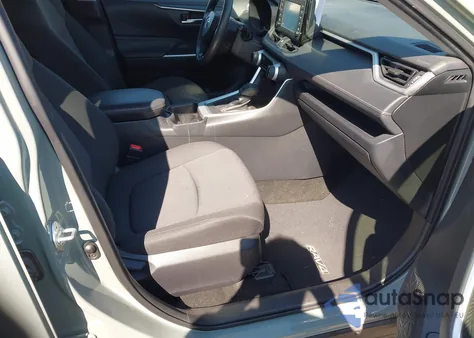 2019 Toyota Rav4 Xle from USA, damaged, VIN JTMW1RFV7KD025259